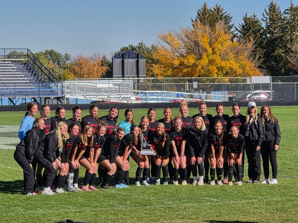 Wendell and Kimberly High Schools Win Soccer Consolation Titles in Twin Falls
