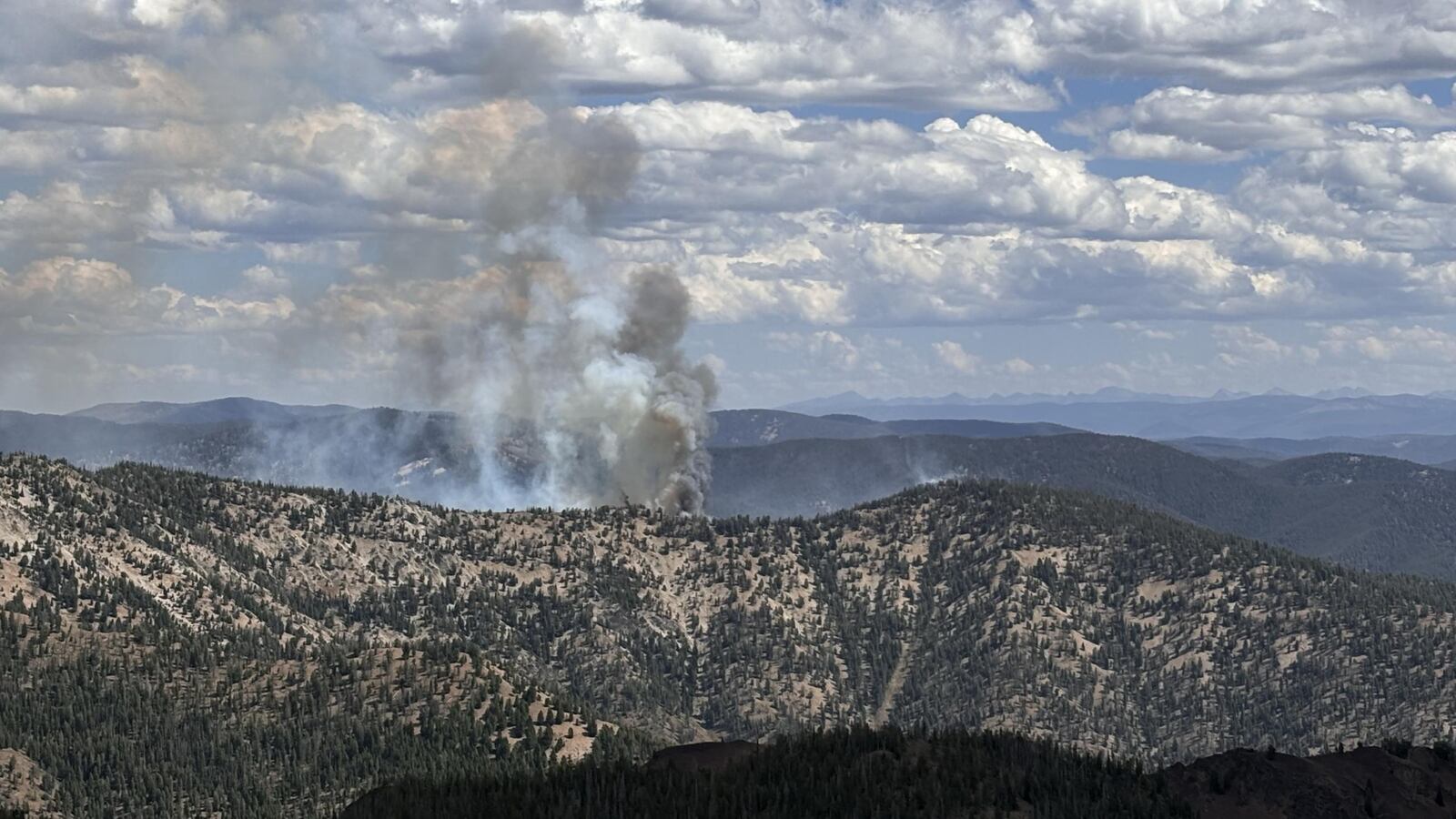 Merging Fire Merging Red Rock and Black Eagle Fires expands the fire to over 57,000 ...