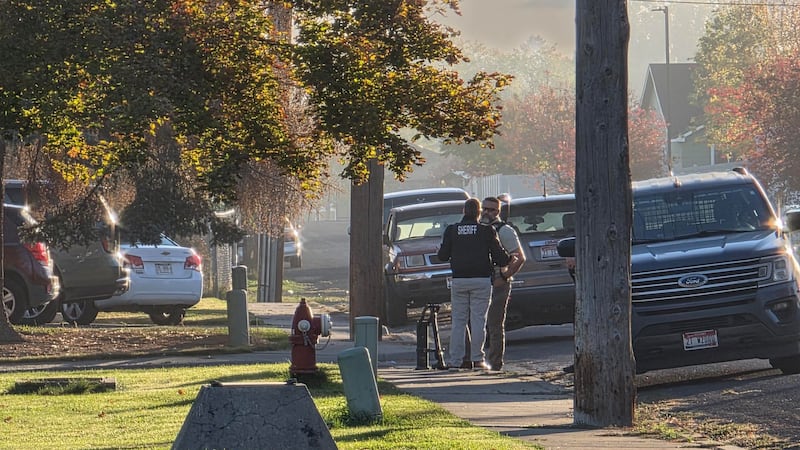 ICE agents serve federal arrest warrant in Twin Falls