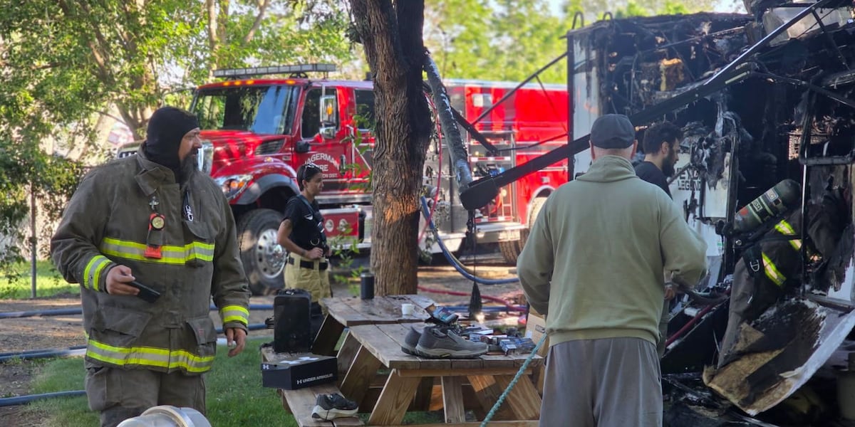 RV destroyed in Hagerman fire; pet dies