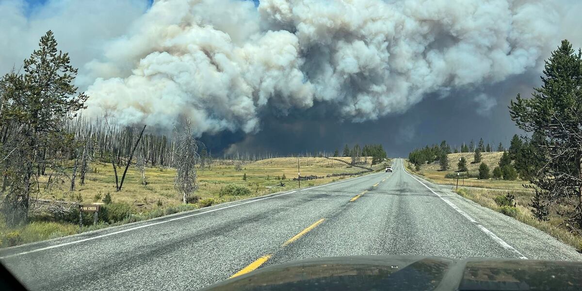 Wapiti Fire grows 2,100 acres over night, bringing the size to over ...